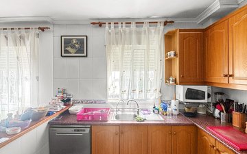 Property slide 7