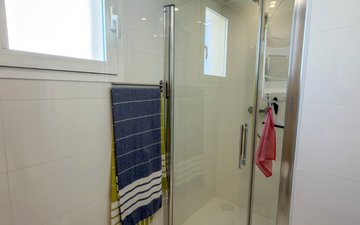 Property slide 18