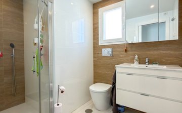 Property slide 22