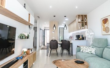 Property slide 10