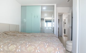Property slide 21