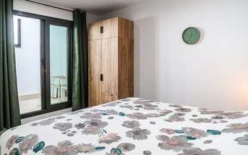 Property slide 33