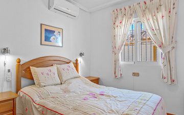 Property slide 16