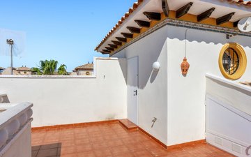 Property slide 22