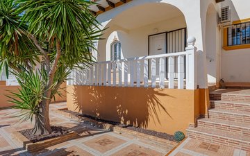 Property slide 32