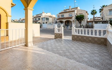Property slide 18