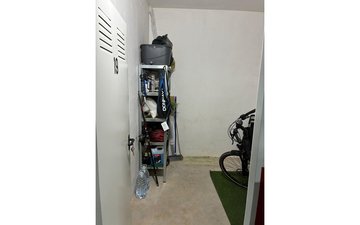 Property slide 48