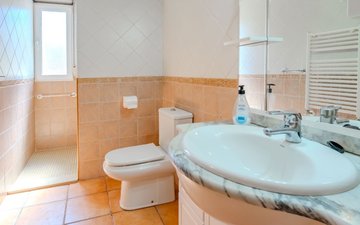 Property slide 36