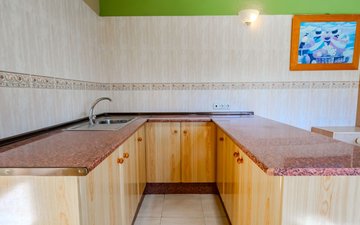 Property slide 46
