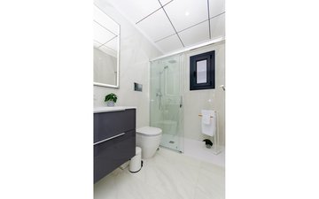Property slide 39