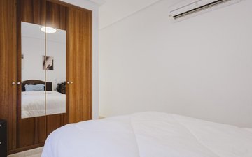 Property slide 17