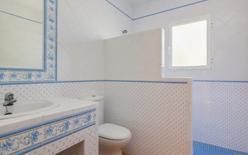 Property slide 30