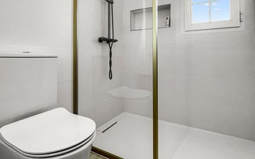 Property slide 20