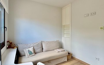Property slide 25