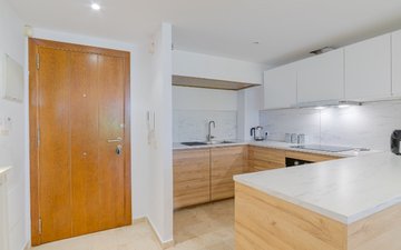 Property slide 21