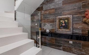 Property slide 17