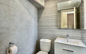 Property slide 24