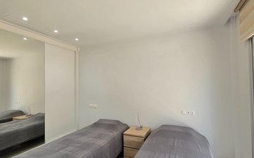 Property slide 19