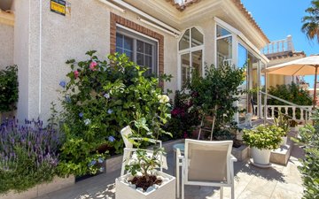 Property slide 41