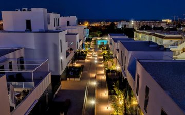 Property slide 17