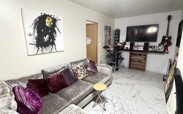 Property slide 19