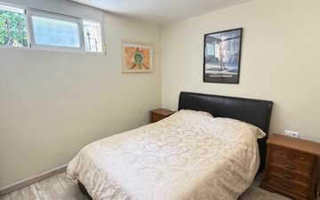 Property slide 21