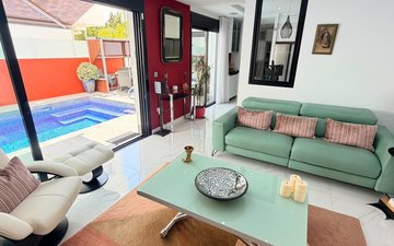 Property slide 18