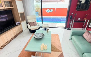 Property slide 19