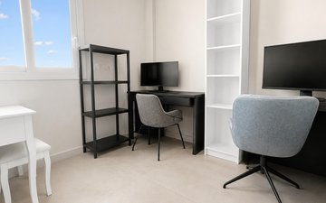 Property slide 17