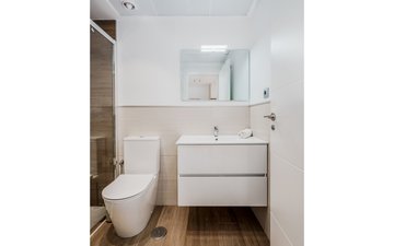 Property slide 10