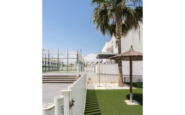 Property slide 32