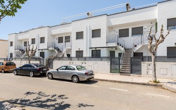 Property slide 35