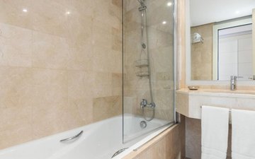 Property slide 17