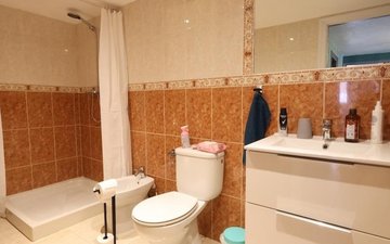 Property slide 15