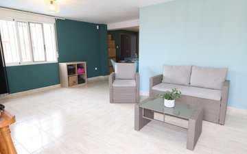 Property slide 16