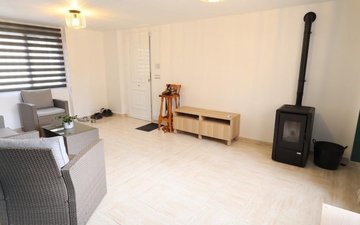 Property slide 17