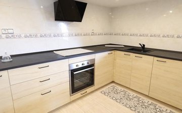 Property slide 21