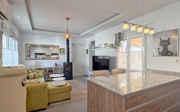 Property slide 17