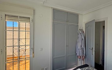 Property slide 25