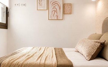 Property slide 32