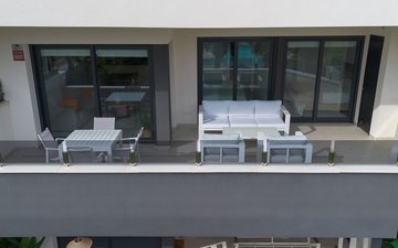 Property slide 40