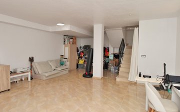 Property slide 23