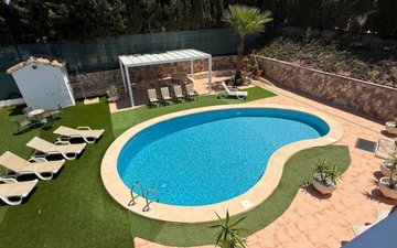 Property slide 38