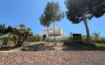 Property slide 42