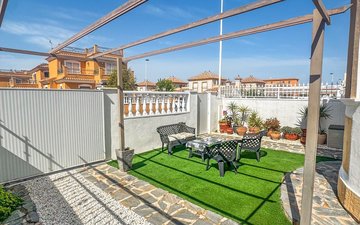 Property slide 10