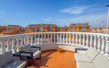 Property slide 17