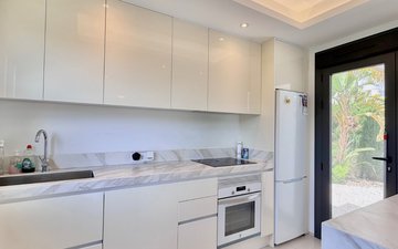 Property slide 14