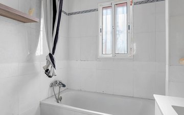Property slide 19