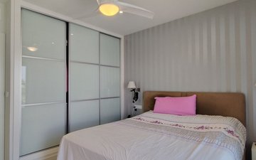 Property slide 17