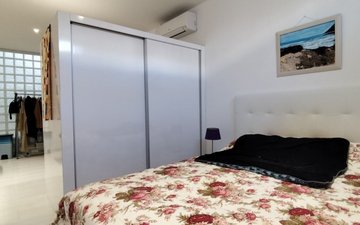 Property slide 29